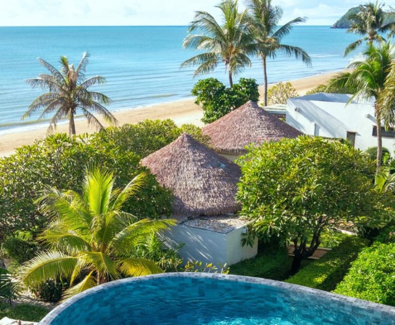 On The Beach Resort Rooms with Private Pools in Hua Hin - Aleenta Hua Hin Resort & Spa