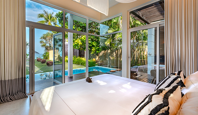 Beachfront Pool Suite