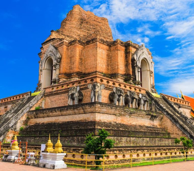 Walking Tour Of Chiang Mai - Aleenta Retreat Chiang Mai