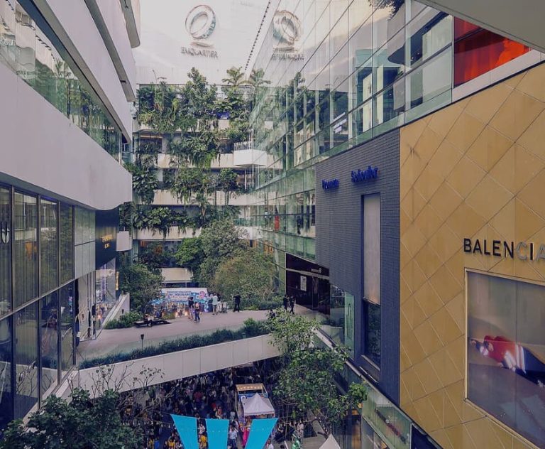 EmQuartier Shopping Mall in Bangkok - akyra Bangkok 11 Hotel