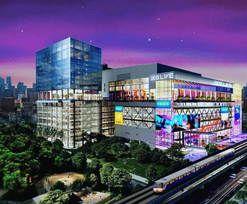 EmSphere Shopping Mall In Bangkok - akyra Bangkok 11 Hotel
