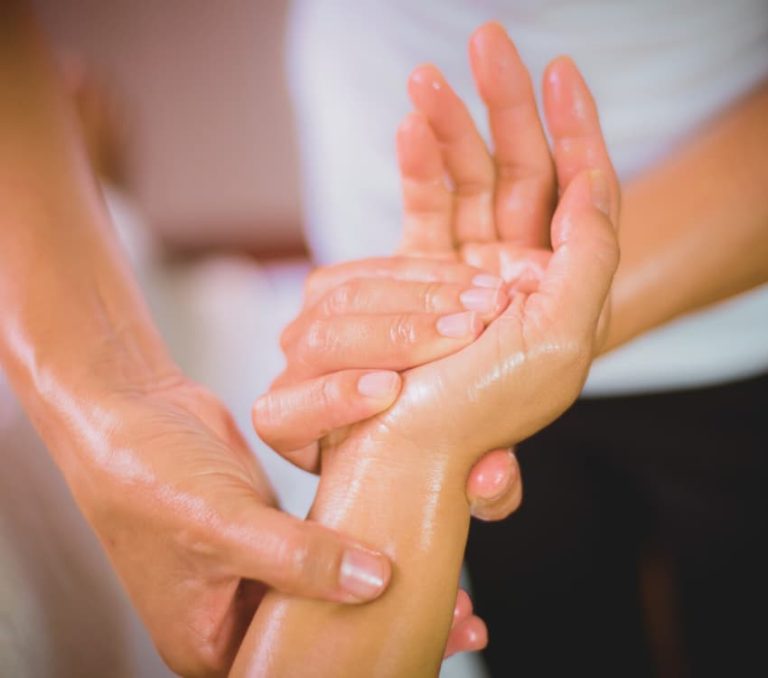 Abhyanga Massage: An Introduction - Ayurah Spa & Wellness Centre - Aleenta Phuket Resort & Spa