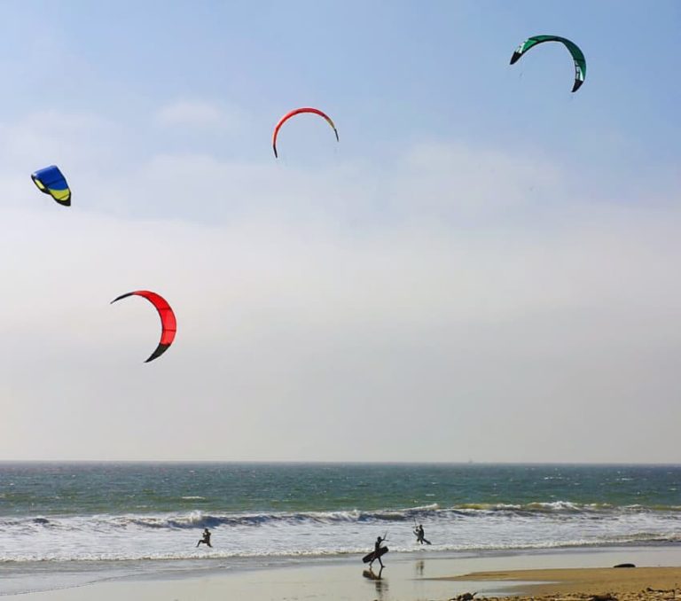 Kitesurfing in Pranburi and Pak Nam Pran Beach - Aleenta Hua Hin - Pranburi resort & Spa