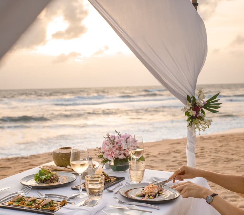 Beach Restaurants in Phang Nga - Aleenta Phuket - Phang Nga Resort & Spa