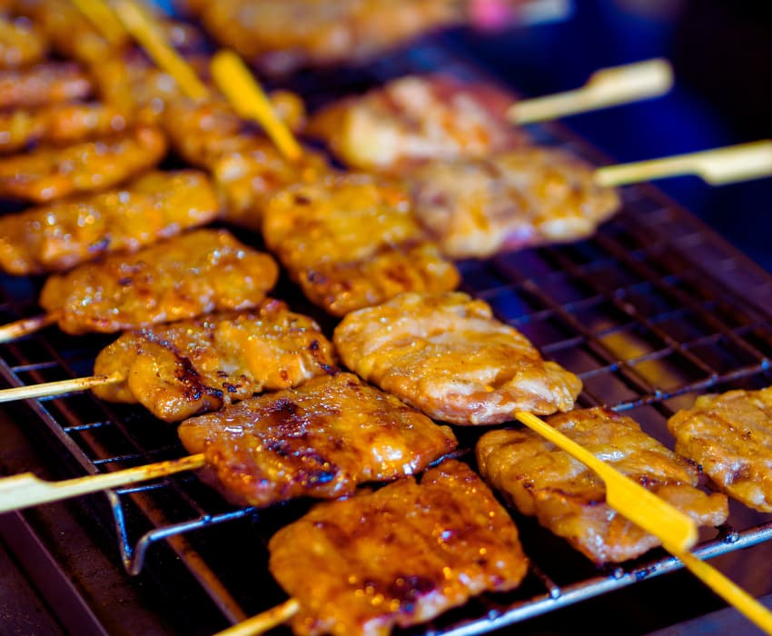 Foodie’s Guide to Phuket Market Delicacies - Aleenta Phuket - Phang Nga Resort & Spa